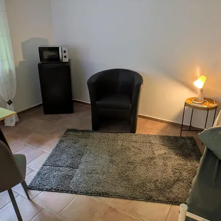 Lutz Suedheide - Einzelzimmer * Gifhorn